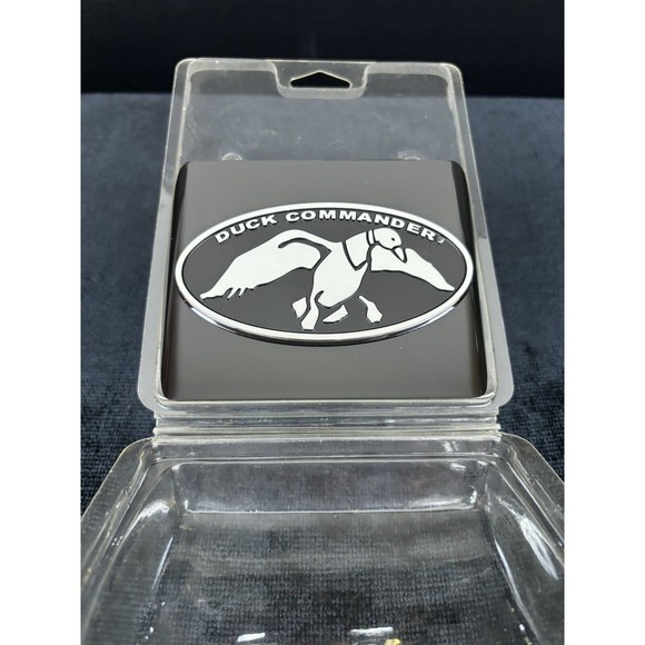 DUCK COMMANDER Chrome BLACK USA MADE 2x2 Trailer HITCH COVER Oval Plastic Willie - Picture 2 of 7